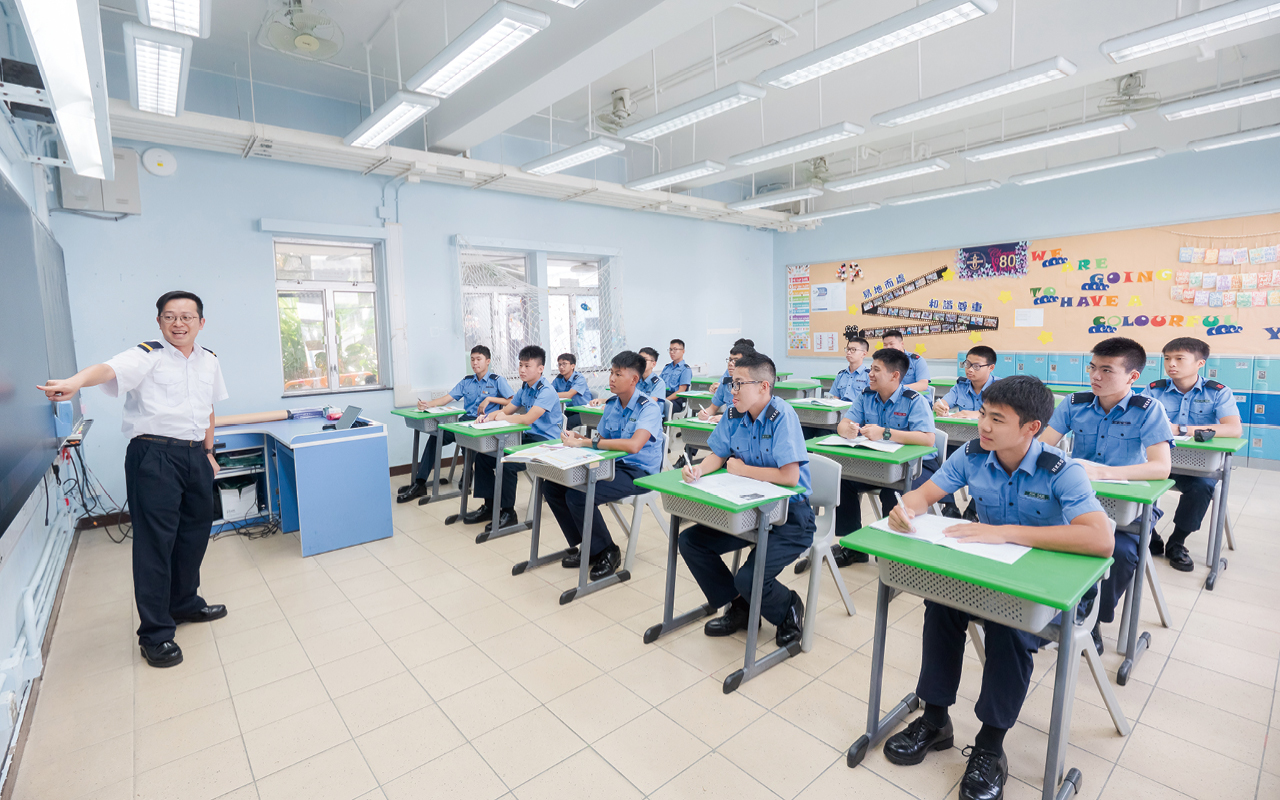 學校一直採用體驗學習,讓學生從動手做中學習