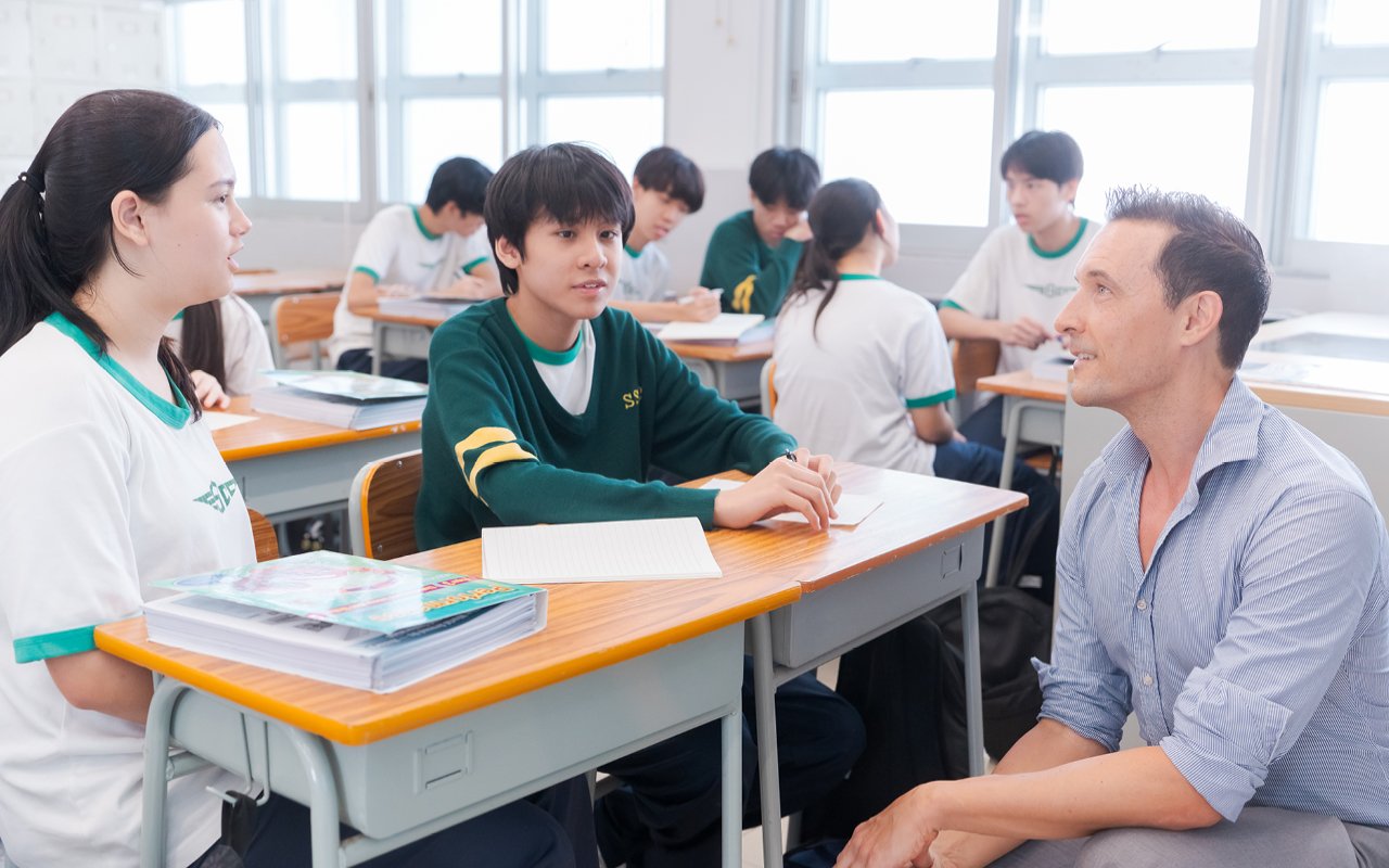 學校在英語教學中積極引入國際考試內容