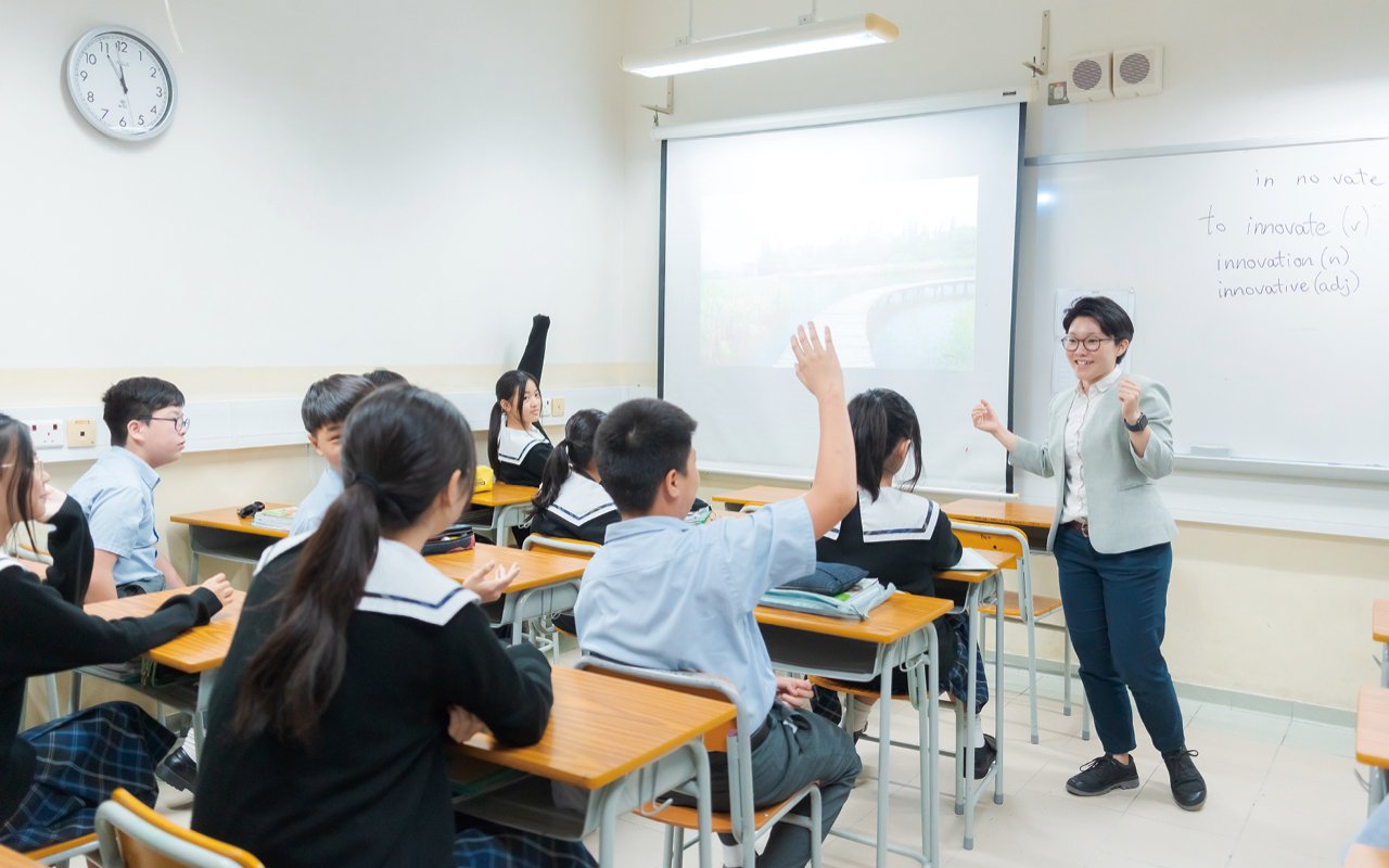 針對初中階段的同學,學校希望教授他們語法及詞性
