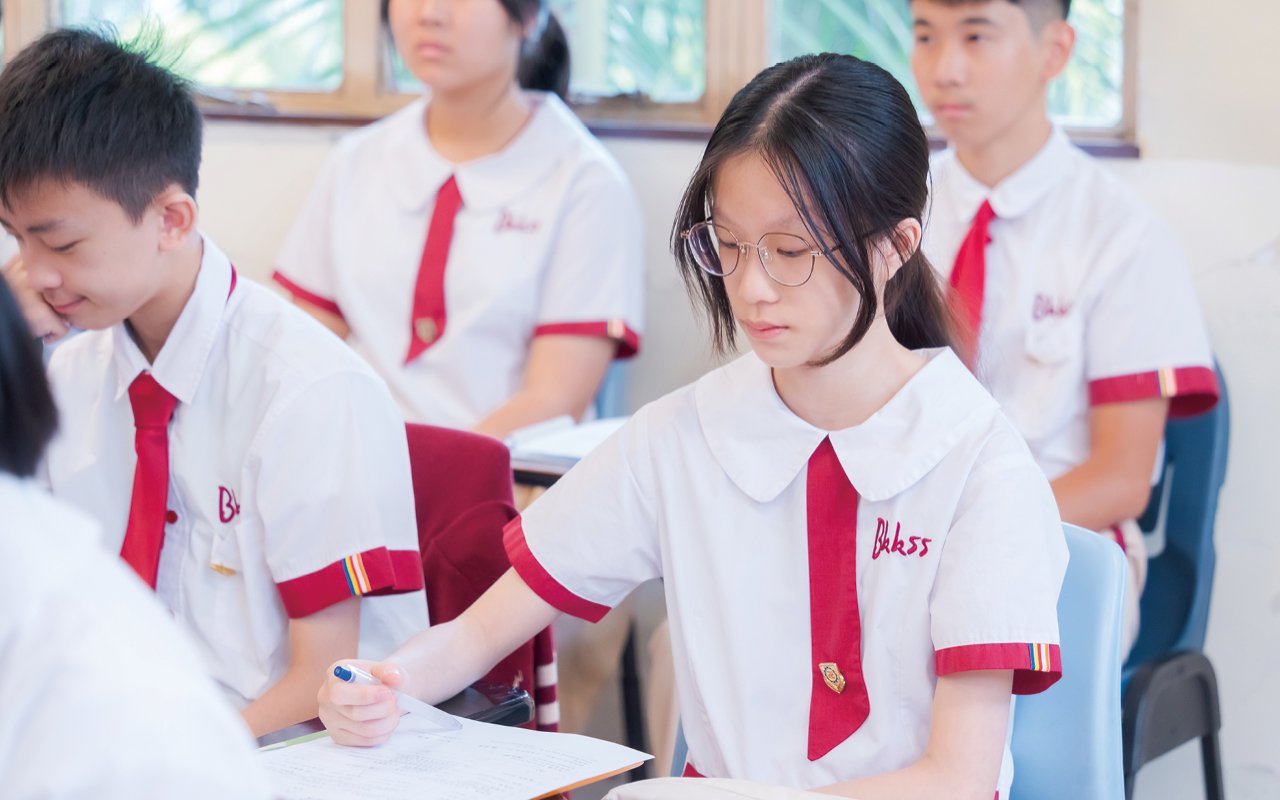 老師為英語能力較好的學生,提供英語拔尖網課