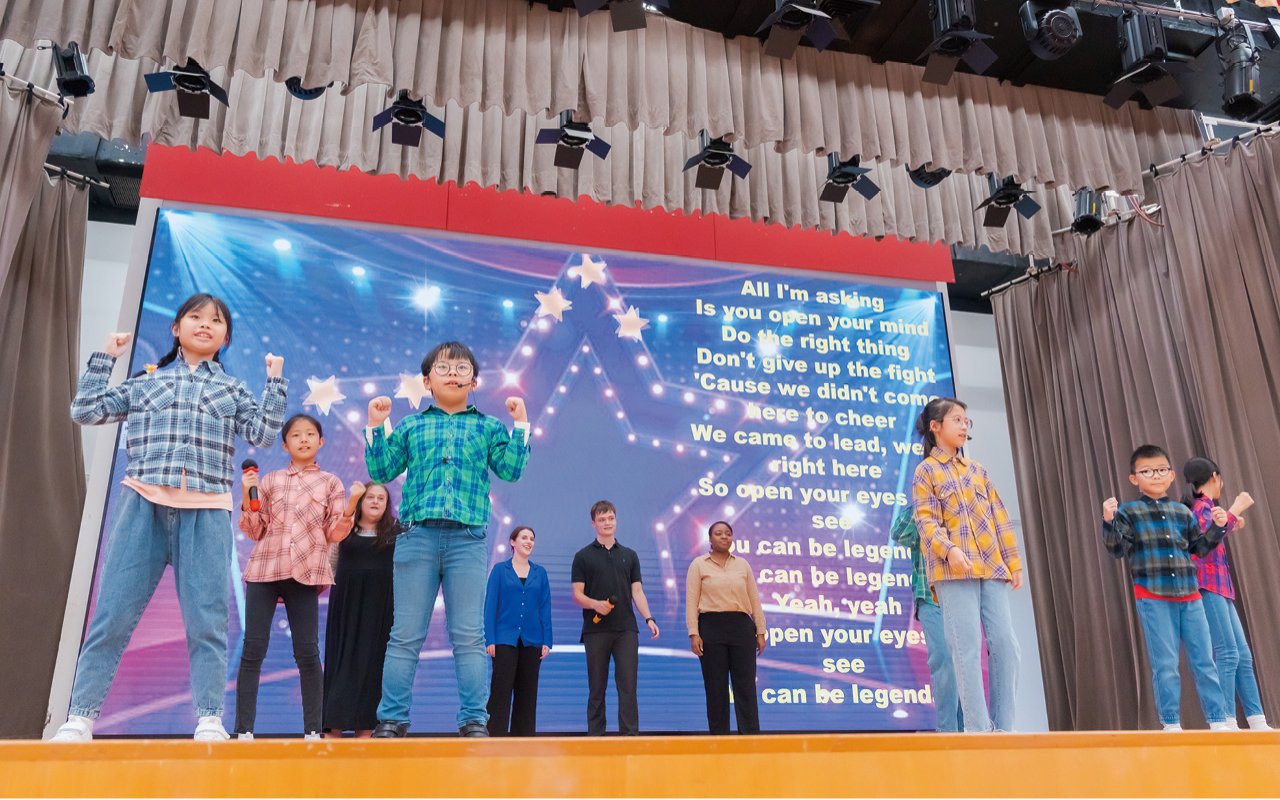 本年度輔導主題曲:We can be Legendary