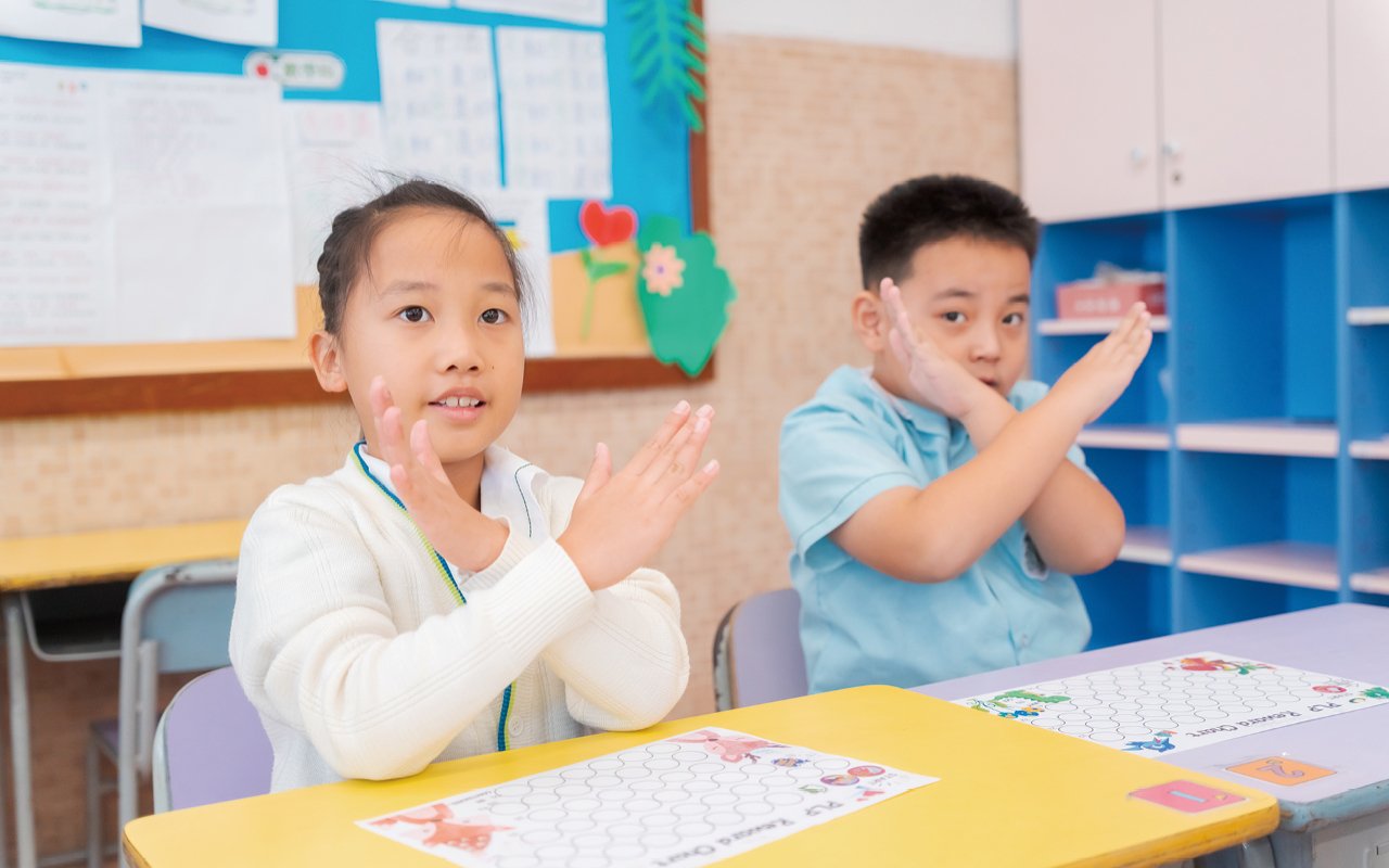 教學團隊巧思設計校本課程,吸引同學積極學習,增強他們的學習動機。