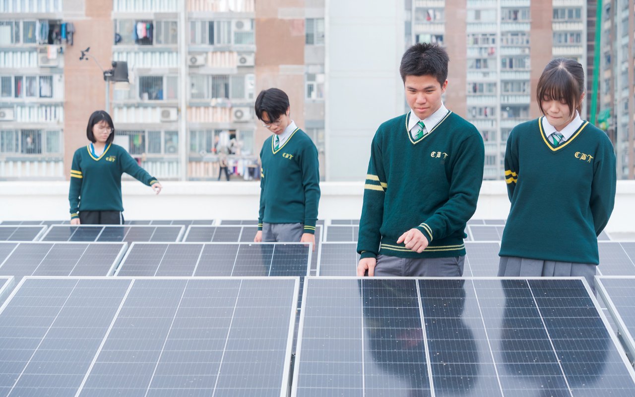 配合已安裝的可再生能源系統,把太陽能轉為電能