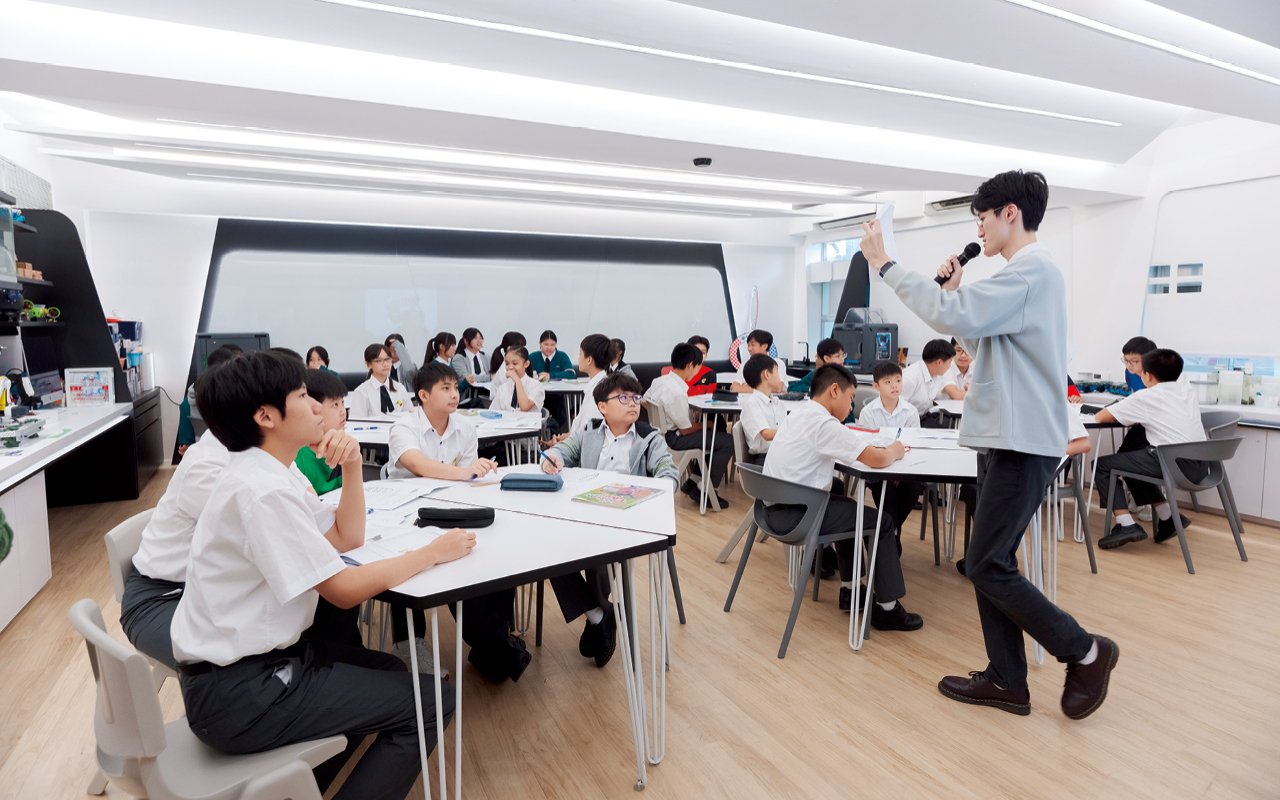 從初中階段起,學生便開始接觸人工智能