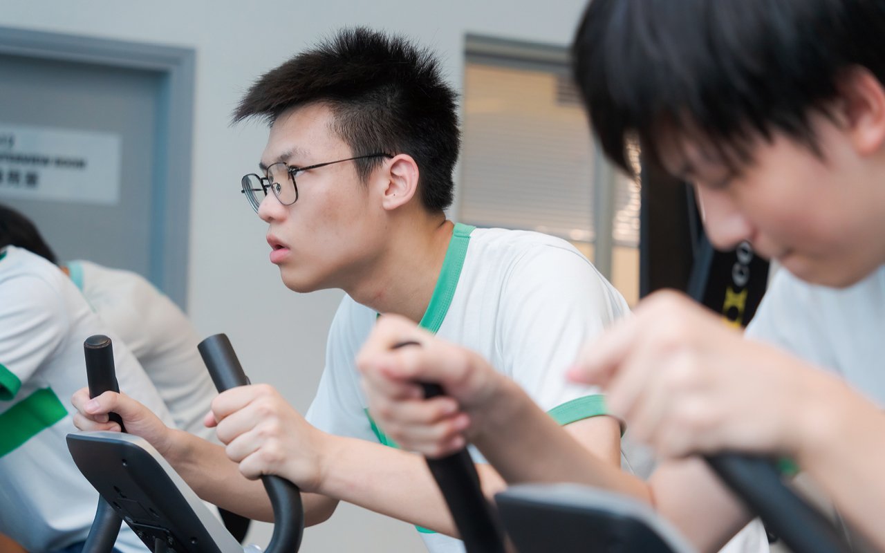 學校重視學術的同時,也非常關注學生的身心健康