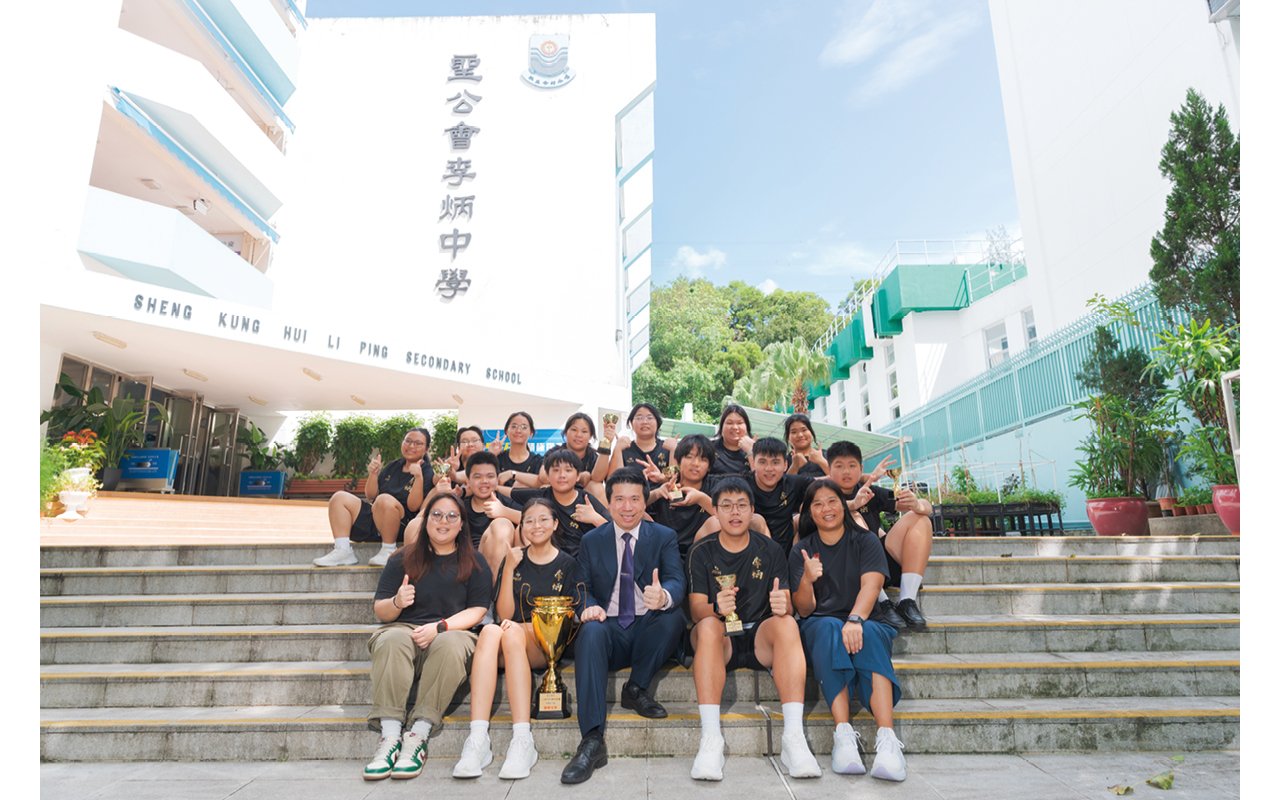繼續在教育創新之路上勇往直前,為學生開創更美好的未來
