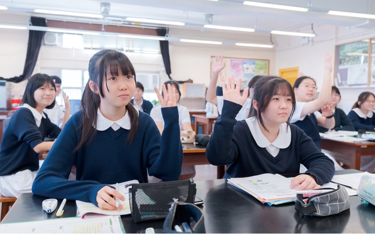 在學術方面,學校亦設有中英數的補底、拔尖班