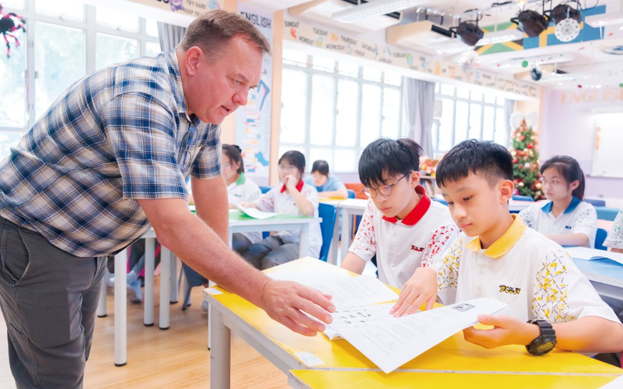 學校重視營造全校校本英語環境,藉此強化學生對使用英語學習的能力和信心