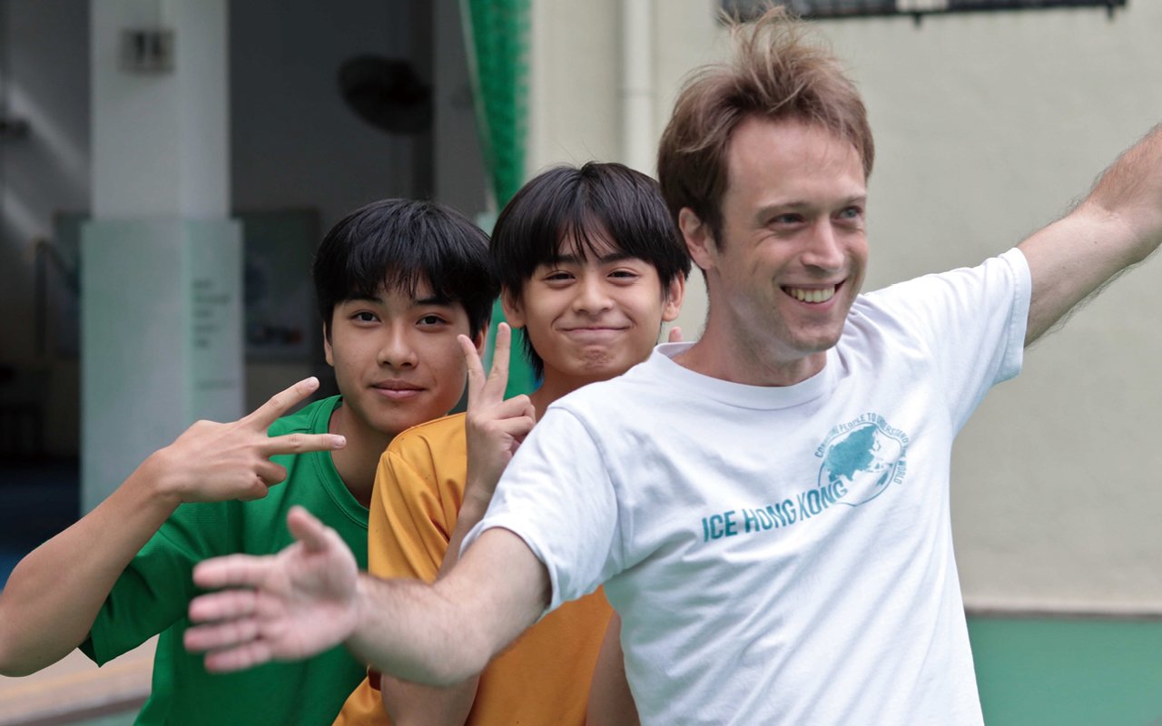 以英語作為橋樑,帶領同學探索世界