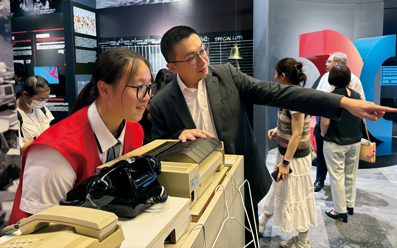 同學於著名投資銀行Morgan Stanley實習
