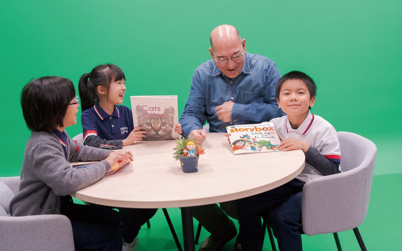 除了主題活動外,學校亦為各種英語課外活動提供資源及支援