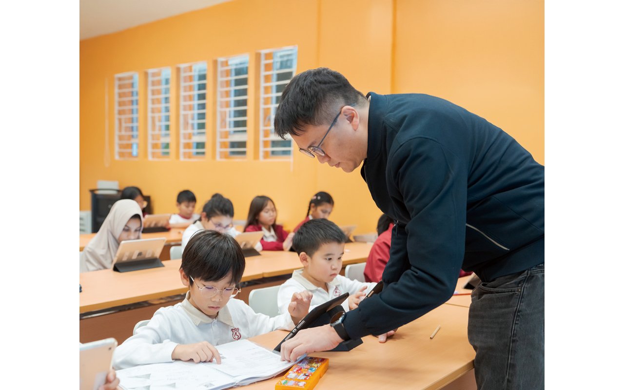 學校強調能力的培養,而非應試教育