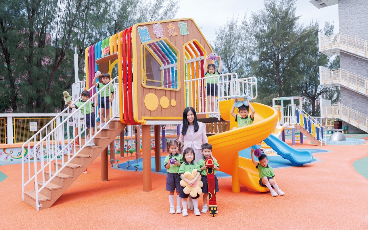 学校强调以爱教育