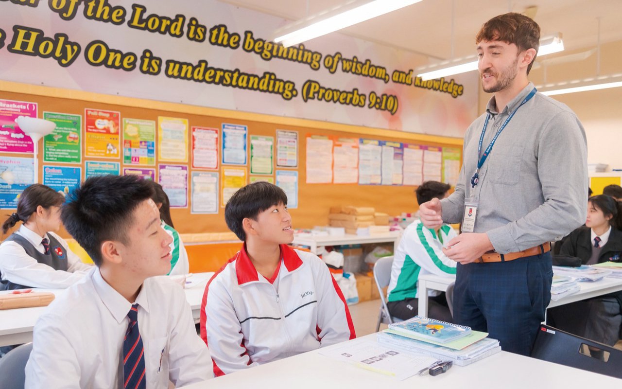 新聘請了第三位外籍老師